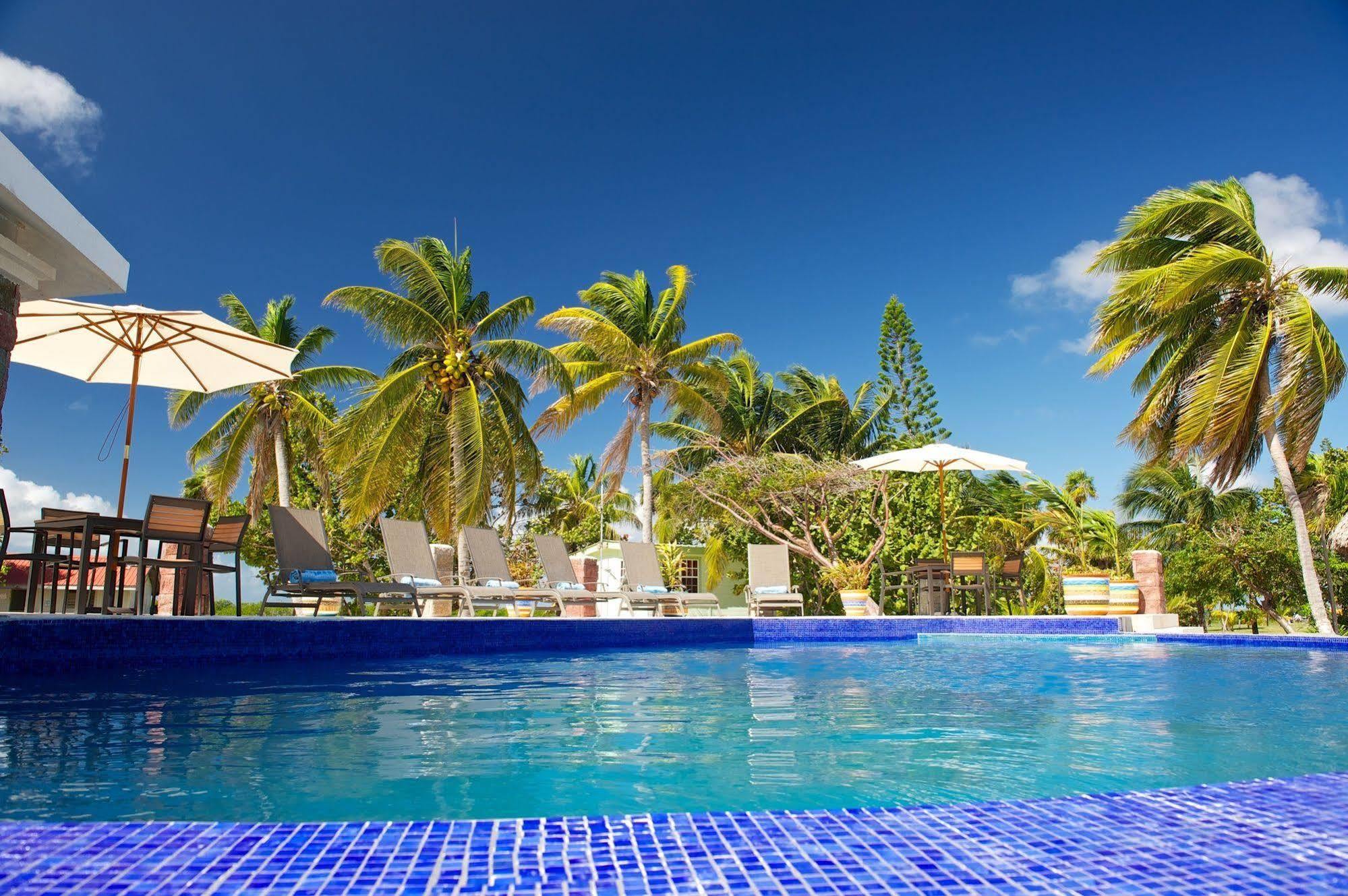 Blackbird Caye Resort Turneffe Atoll Esterno foto